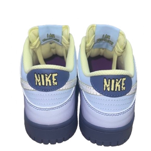 Nike- Dunk Low 'Halloween - I am Fearless!' - Picture 4 of 8